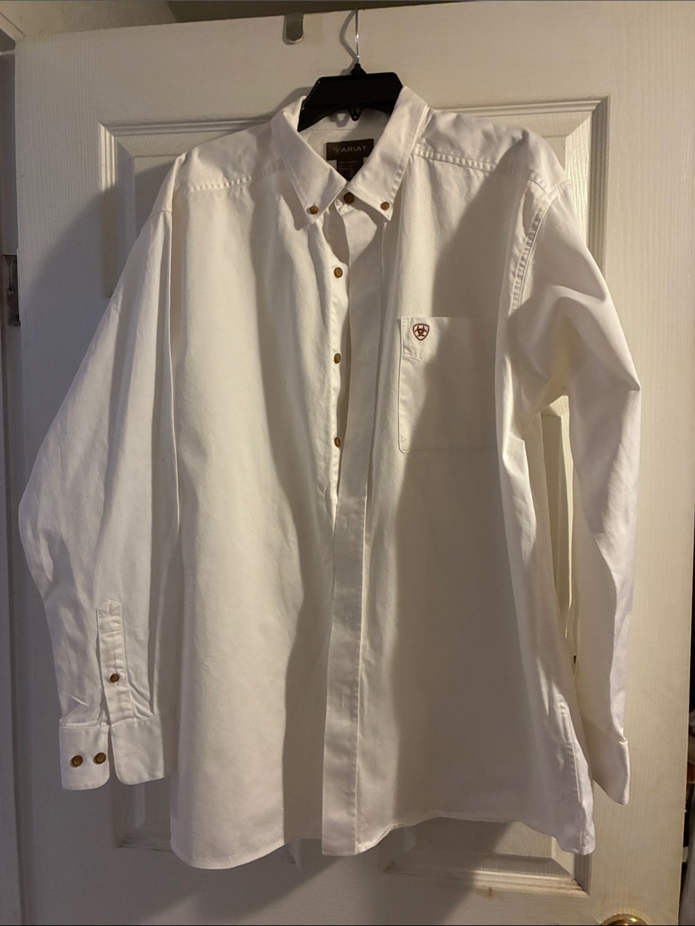 Ariat White Long-Sleeve Button-Down Oxford Shirt